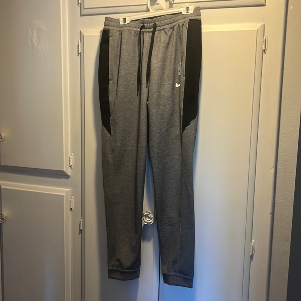 Brand new nike NBA dri-fit sweatpants